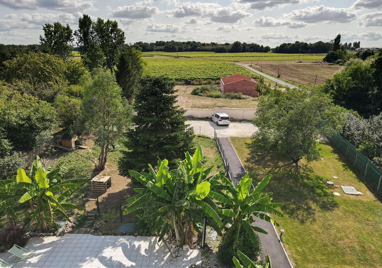 Jardin D'Arcy - Chambres D'Hotes Avec Piscine Et Spa Bois Exterior foto